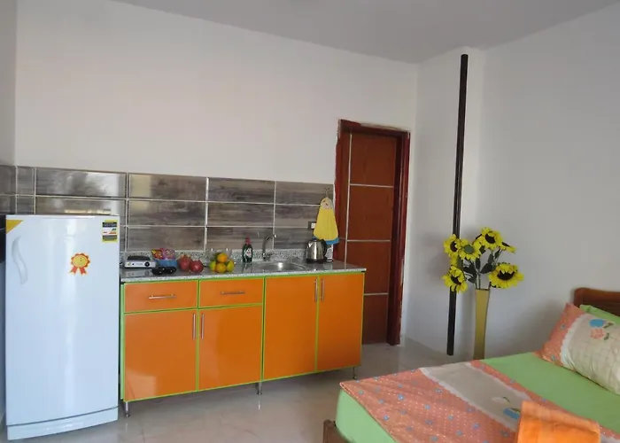 Apartment Dolcezza Near The Sea Redsealine