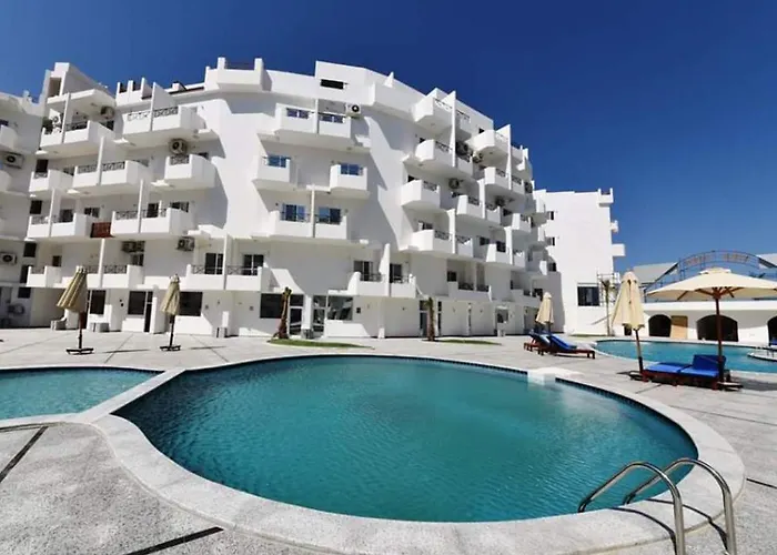Apartment Dolcezza Near The Sea Redsealine