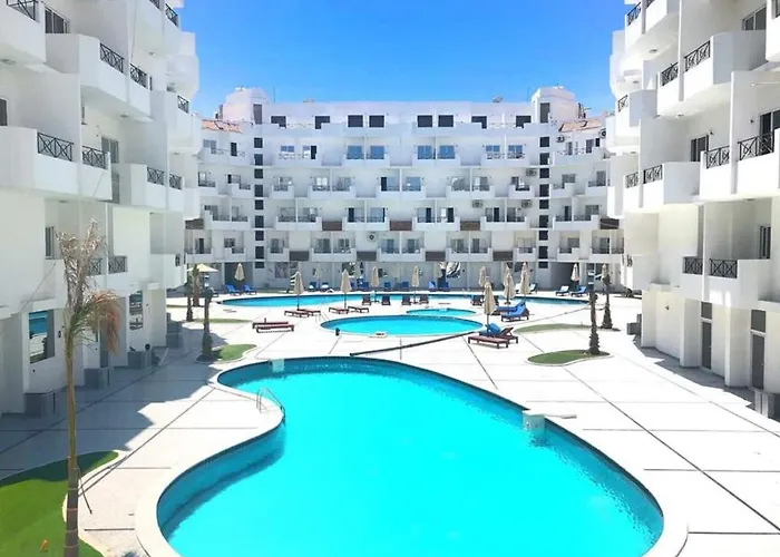 Apartment Dolcezza Near The Sea Redsealine